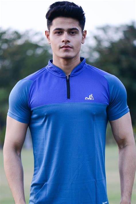 Stand Neck Semi Collar T-Shirts Firozi Royal Blue – Cruisemax Sports