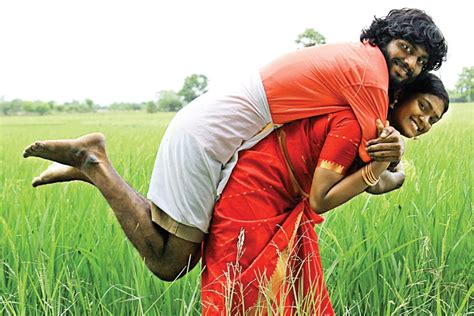 Kida Poosari Magudi Review: Characters Lend Freshness to Plot