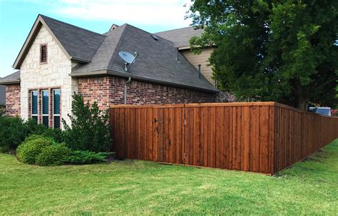 Privacy Fences | A Better Fence Company | Board on Board Wood Fences