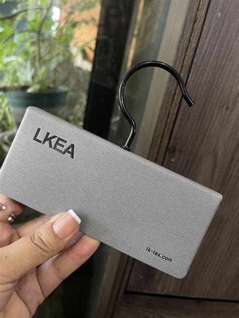 High-End Home Textile Sample Display Hook Card | Custom
