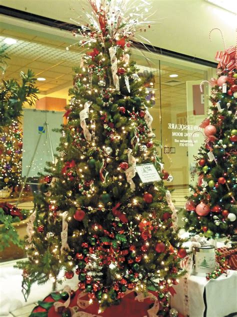 Bombillitas, lazos, dulces, aviones y productos de belleza todos entre ...