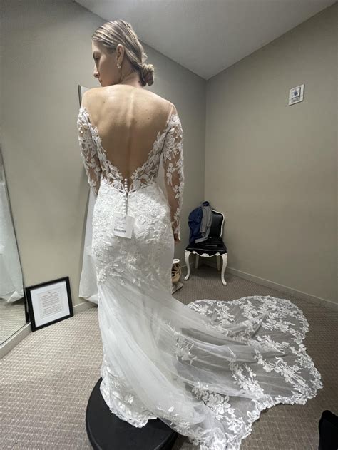 Essense of Australia D3284 New Wedding Dress Save 26% - Stillwhite