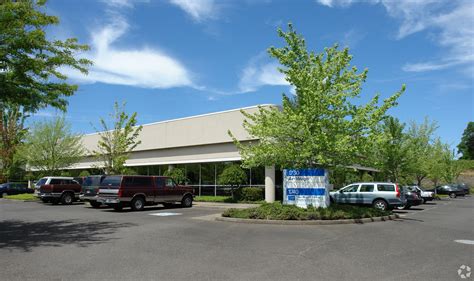 1730 Willow Creek Cir, Eugene, OR 97402 | LoopNet