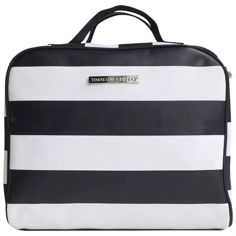 Tender Love + Carry All Sorts Hanging Traveller Toiletries Bag