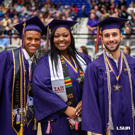 LSUA Spring 2021 Graduation 的图像结果