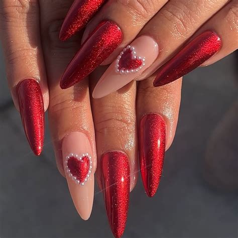 10 Valentine's Day Nail Ideas That You Will Love