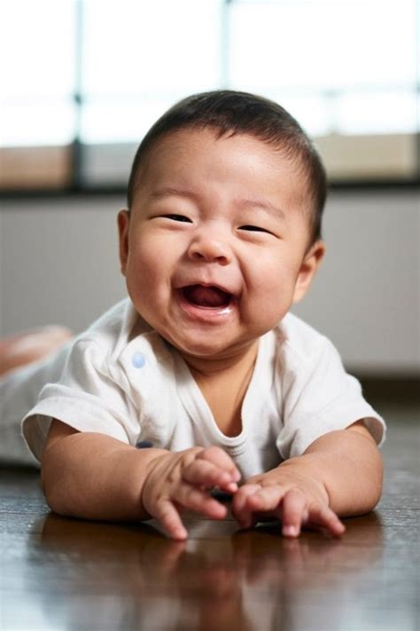 Seven Years After Selling His Kidney For An iPhone 4, This Chinese Boy ...