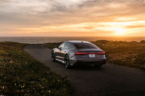 Audi Announces U.S. Pricing for 2024 RS6 Avant and RS 7 Performance Models - autoevolution