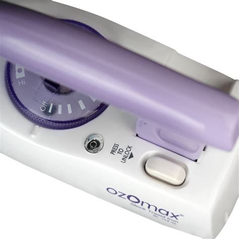SLEEK FOLDABLE TRAVEL IRON - Ozomax