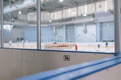 Uses of Plastic Materials By Industry | Acme Plastics