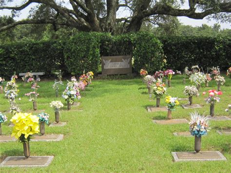 Mobile Memorial Gardens in Tillmans Corner, Alabama - Find a Grave Cemetery