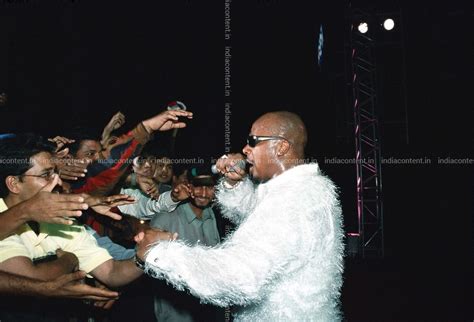 Buy MC Hammer Pictures, Images, Photos By Nirav Dave - Archival pictures