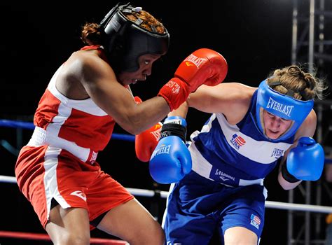 Woman Boxing Match 的图像结果