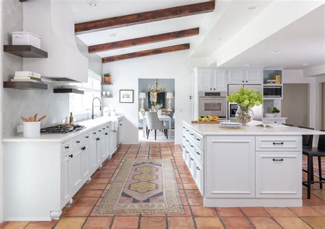 Saltillo Tile : Traditional Smooth Gloss Sealed - Clay Imports ...