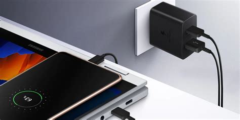 Samsung Launches 35W Power Adapter Duo in India | Cashify News
