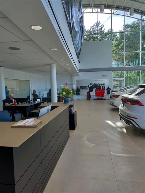 Audi Meadowlands | REDCOM