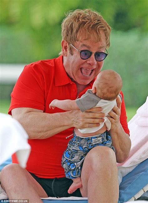 anna maria: Elton John's Baby Boy