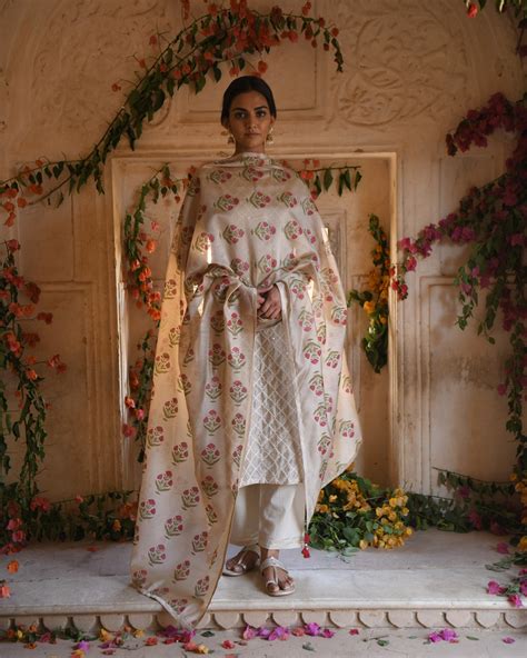 Karaj Jaipur Beige Meher Kurta Set – Dogri Designs Private Limited