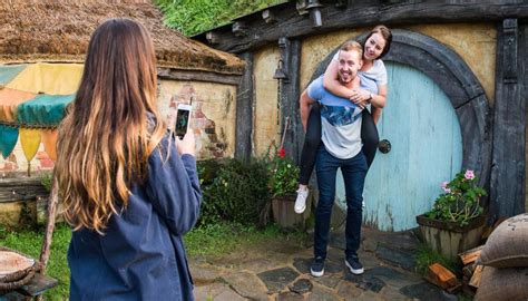 Excursión de un día a Hobbiton y Waitomo, Auckland - Central de Reservas