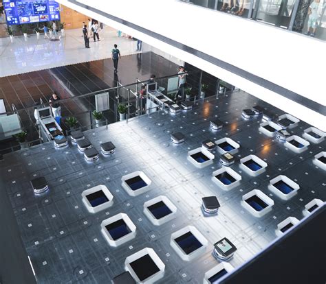 Rezultat imagine pentru Geekplus Roboshuttle