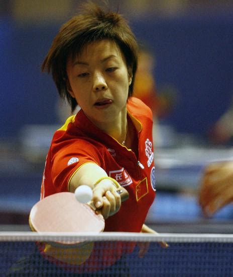 中国选手包揽奥运会乒乓球女单前三 张怡宁夺金
