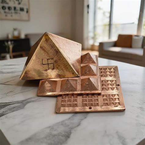 Plus Value Pure Copper Pyramid Set