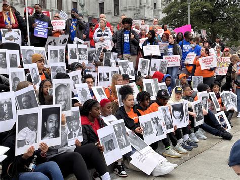 Philadelphia families remember loved ones during National Crime Victims ...