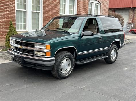 1996 Chevrolet Tahoe at Houston 2023 as F81 - Mecum Auctions