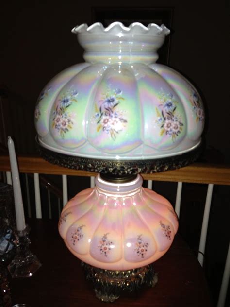 Pin by Stacy Wilcox on Things I Like | Lamp, Opalescent, Decor