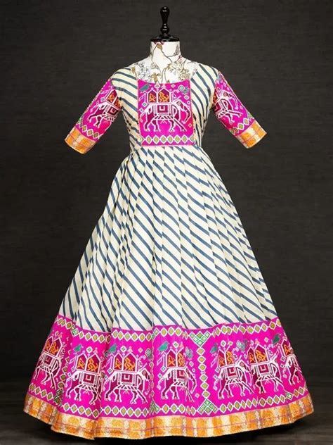 Awesome White And Pink Zari Weaving Jacquard Ready-Made Gown – Ethnic Plus
