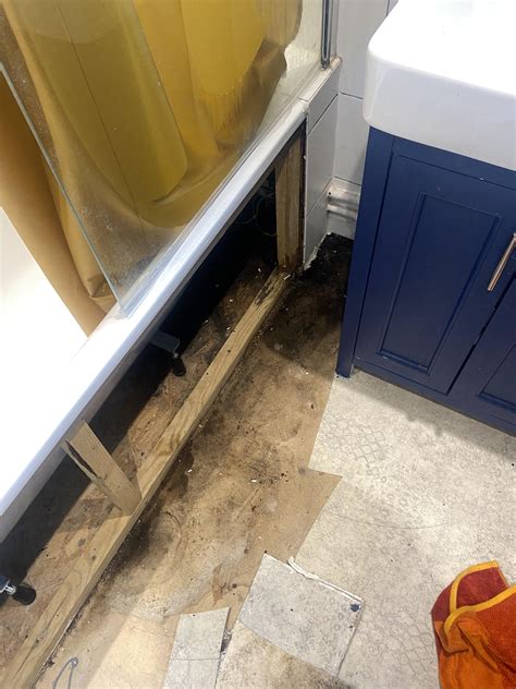 Do I have to replace my whole bathroom subfloor? : r/DIYUK
