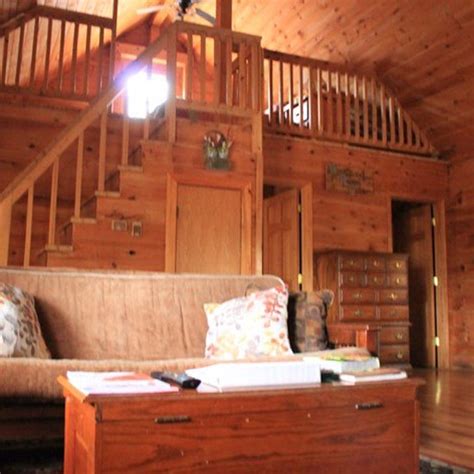 WOODLAND RETREAT CABIN (Makanda) - Campground Reviews & Photos ...