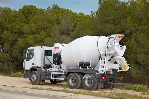 Hormigoneras sobre camion - Baryval | Mixer truck, Cement truck ...