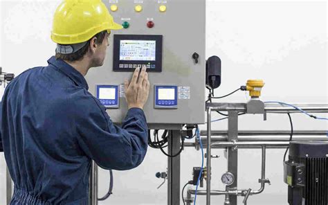工业控制 - 深圳市百乐奇科技有限公司官方网站 — 专注于从0.96寸至 21.5寸等尺寸液晶显示模组产品的研发与生产