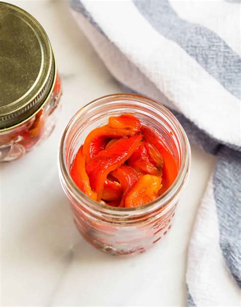 Roasted Red Peppers {Oven or Grill} – WellPlated.com