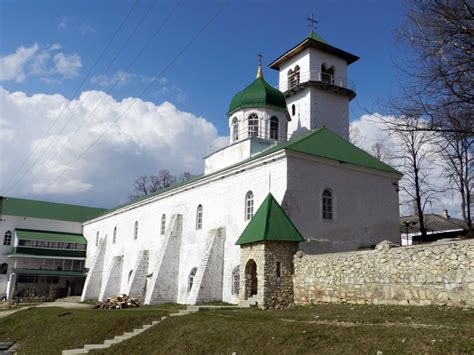 Свято-Михайловский Афонский мужской монастырь (Адыгея)