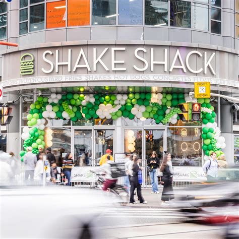 Shake Shack Fashion Place