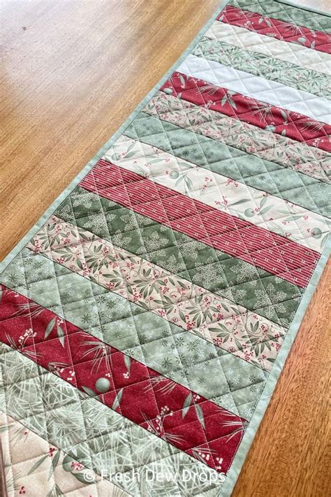 Easy Table Runner Quilt Pattern 的图像结果