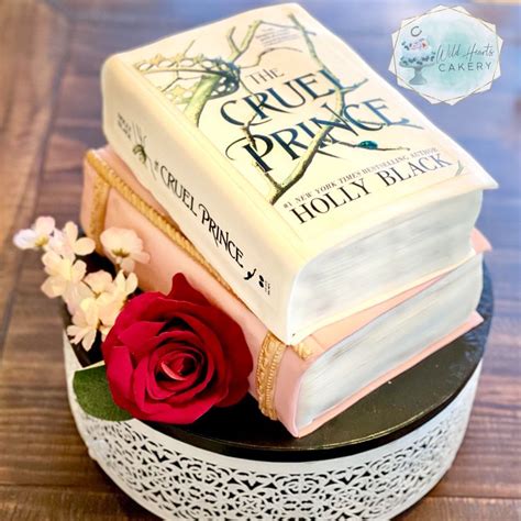 Stacked Book Cake Tutorial 的图像结果