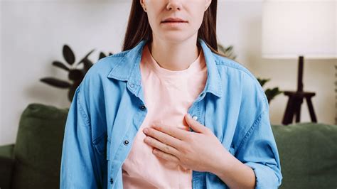 Got Acid Reflux? Eating More of This Nutrient Could Help