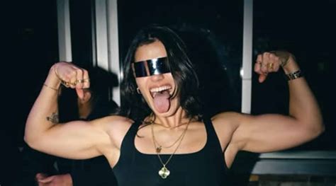 Sara Saffari Profile, Bio, and Stats - Generation Iron Fitness ...