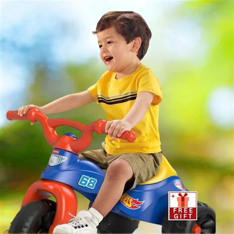 Fisher-Price Hot Wheels Tough Trike Toddler Tricycle with Handlebar Gr