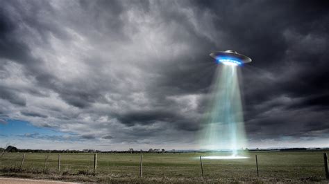 Best UK places to spot aliens revealed - and two are in Scotland | The ...
