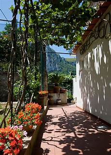 villa fiori villa dei fiori book villa fiori villa dei fiori book