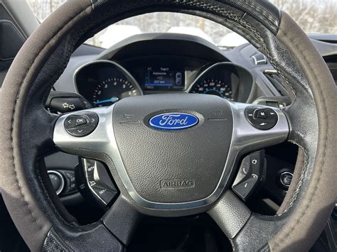 Ford ESCAPE 2014 près de Sherbrooke | JNAuto.com