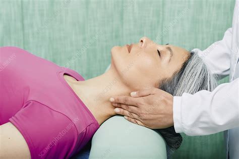 Chest Neck Massage 的图像结果