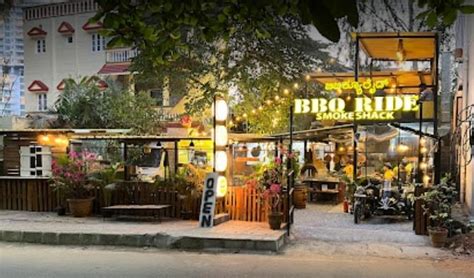 Head To Ooru’s First Smoke Shack In Hebbal And Unwind The Evening Over ...