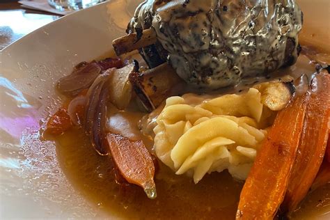 Local Dining Restaurants 的图像结果