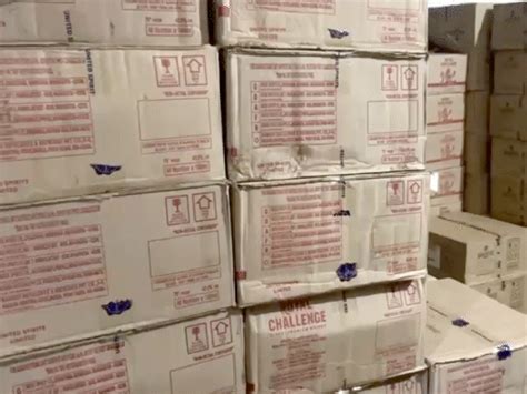 Bagodara Liquor Seized Onion Truck Vapi Gondal