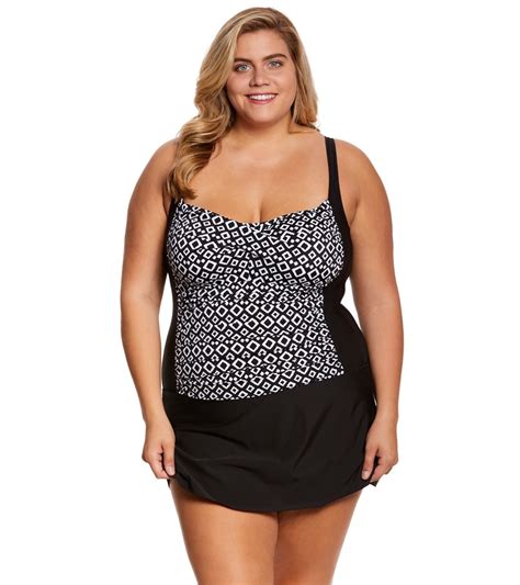 Best Swimsuits for Apple Shaped Body - SwimOutlet.com